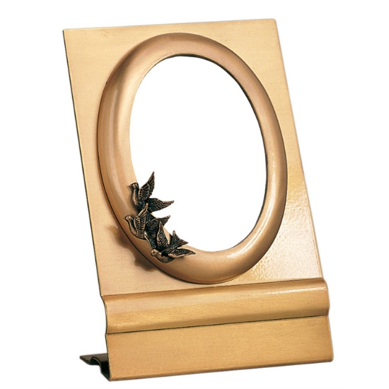 Picture of Oval photo frame with doves - Ground mounting - Olpe Volo line - Bronze