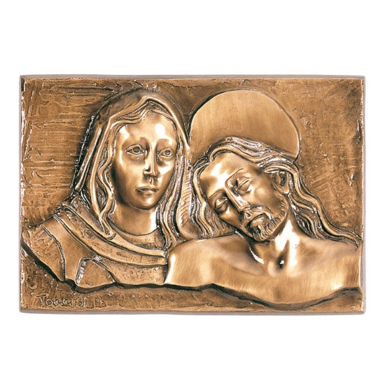 Immagine di Targa con bassorilievo in bronzo per lapide - Rappresentazione della Pietà (cm 26x60)