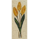 Mosaico raffigurante un mazzo di tulipani gialli
